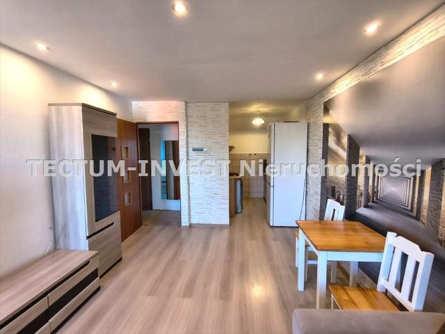 Mieszkanie 42 m² z balkonem w Wodzisławiu polecam
