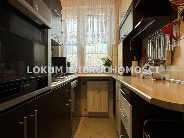 4 pokojowe mieszkanie z balkonem, nowoczesny remont