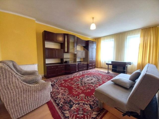 Mieszkanie 54 m² w Bielawie blisko usług i komunikacji