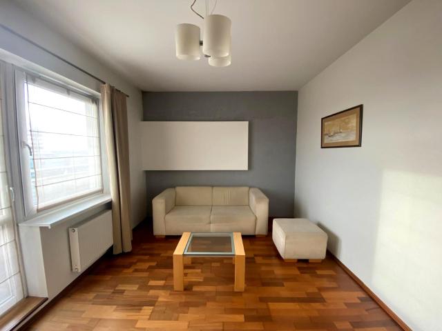 Mieszkanie 54 m² z oddzielną kuchnią na wynajem Poznań, Winogrady