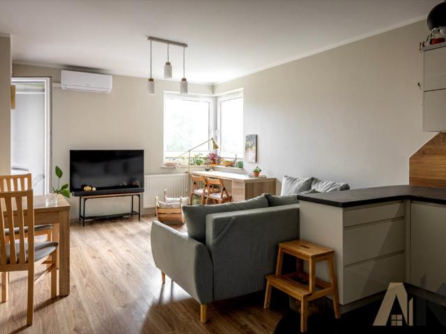 Mieszkanie 55 m² z balkonem, klimatyzacją polecam