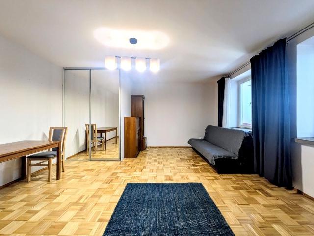 Mieszkanie 55 m² z oddzielną kuchnią na wynajem ul. Kluczborska, Wrocław, Ołbin