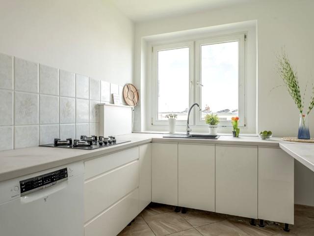 Mieszkanie 55 m² z oddzielną kuchnią na wynajem Plewiska