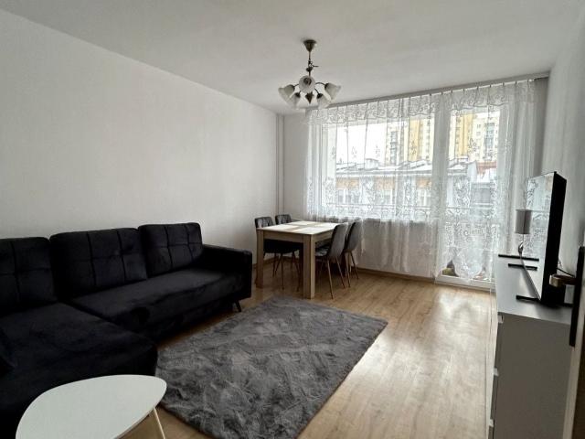 Mieszkanie 56 m² z oddzielną kuchnią na wynajem ul. Dąbrówki, Zielona Góra, Łużyckie