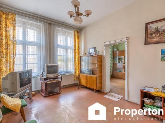 Mieszkanie 57 m² z wysokimi sufitami i dużą piwnicą polecam