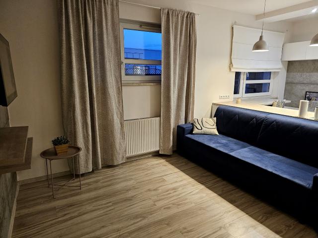 Mieszkanie 50 m² z aneksem kuchennym na wynajem Łódź, Retkinia