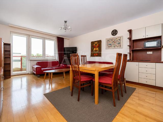 Mieszkanie 51 m² z balkonem i garażem w Mokotowie polecam