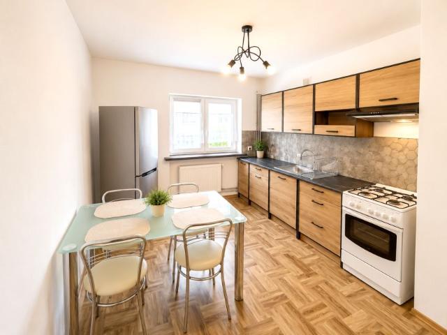 Mieszkanie 53,53 m², Uwieliny