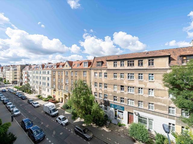 2 pokojowe mieszkanie z balkonem i windą w Łazarzu