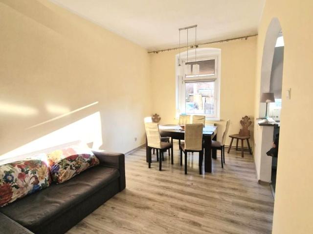 Mieszkanie 68 m² z kuchnią z oknem na wynajem Legnica