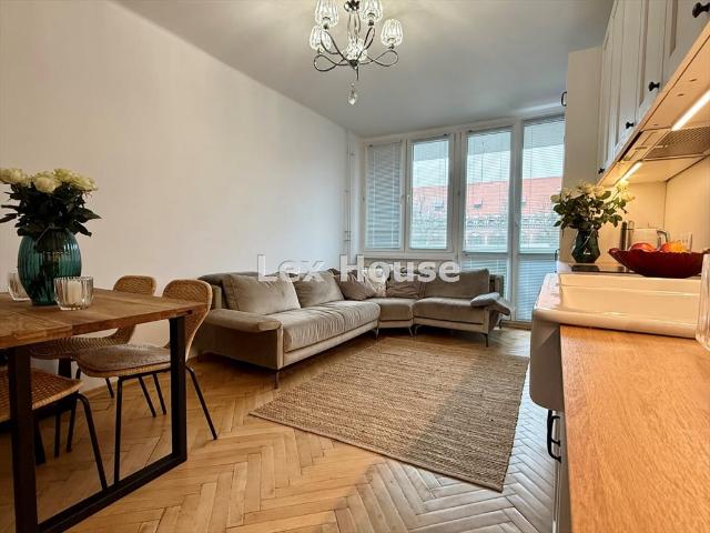 Mieszkanie 61 m² w centrum Szczecina, 4 pokoje polecam!