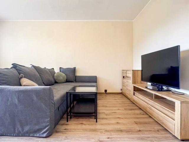 Mieszkanie 77 m² z oddzielną kuchnią na wynajem Szczecin, Słoneczne