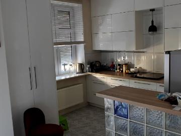 Mieszkanie 84 m² z kuchnią z oknem na wynajem ul. Bóżniczna, Radom, Śródmieście Centrum