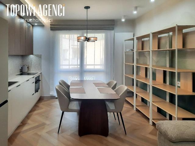 Mieszkanie 86,70 m² z aneksem kuchennym na wynajem Warszawa, Ursynów