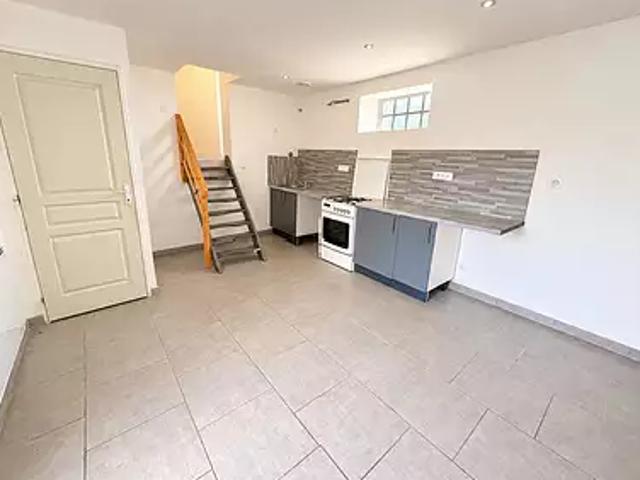 Migennes 89400 Location appartement 3 pièces t3 au dernier étage