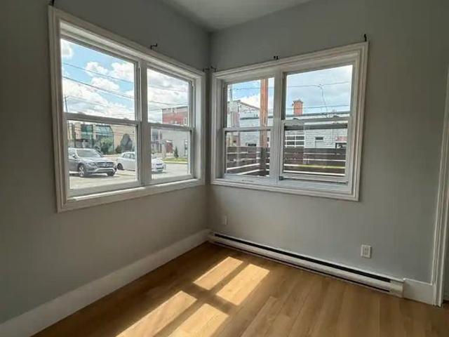 Mignon Loft Situé Au 20 8e Avenue Nord