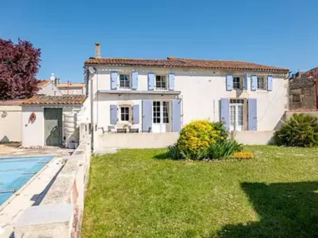 Migré 17330 Achat / Vente maison 6 pièces t6 parking