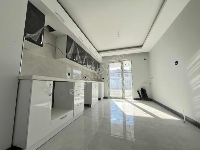 Migros Yakını 2.milyon Krediye Uygun 3+1 125 M2 Ful Yapılı Daire