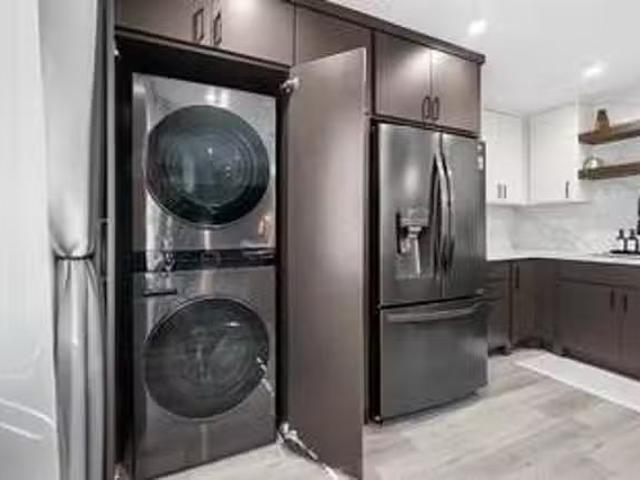 Mike Kao, 2940 West Carson St, Madrona 2 Bedroom 2 Bath
