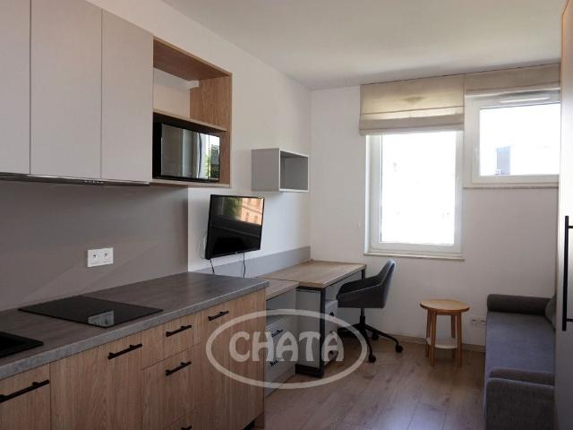Mikrokawalerka 18 m² z aneksem kuchennym na wynajem Wrocław, Krzyki