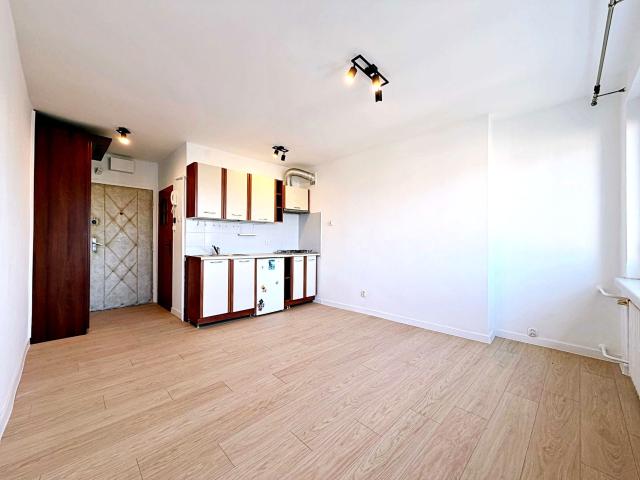 Mikrokawalerka 19,90 m² z aneksem kuchennym na wynajem ul. Słowackiego, Września