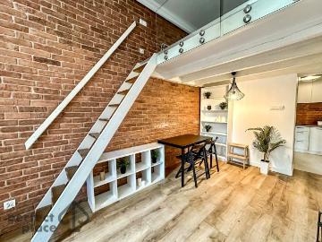 Mikrokawalerka 23,57 m² nad rzeką na wynajem ul. Władysława Łokietka, Wrocław, Śródmieście