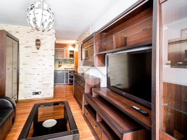 Mikrokawalerka w bloku mieszkalnym 19,50 m² nad rzeką na wynajem Kraków, Dębniki
