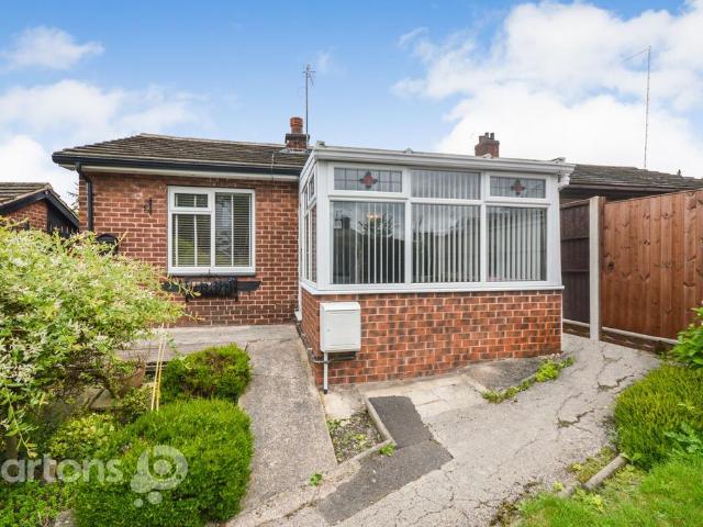 Milton Close, Rotherham, S61 2 bed bungalow to rent £900 pcm £208 pw