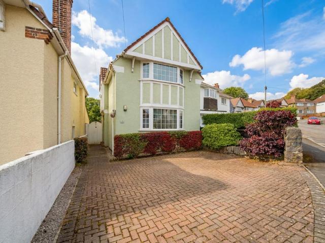 Milton, BS22 8BA 3 bed detached house to rent £1,700 pcm £392 pw