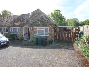 Milton Fields, Chalfont St Giles HP8 2 bed semi detached house to rent £1,425 pcm £329 pw