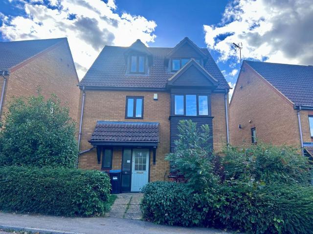 Milton Keynes, MK5 1 bed house to rent £700 pcm £162 pw