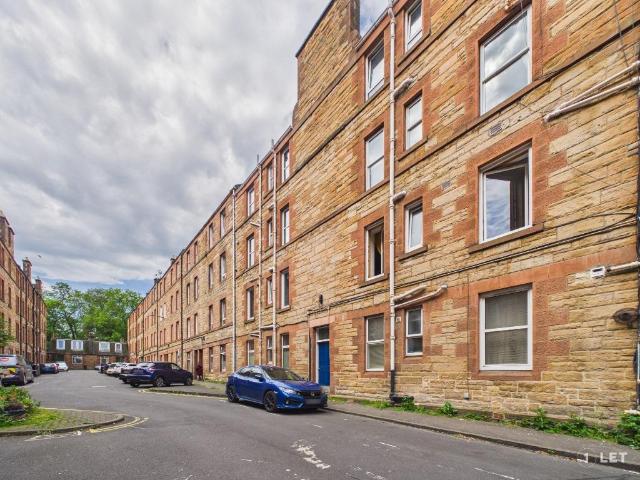 Milton Street, Abbeyhill, Edinburgh, EH8 1 bed flat to rent £1,325 pcm £306 pw