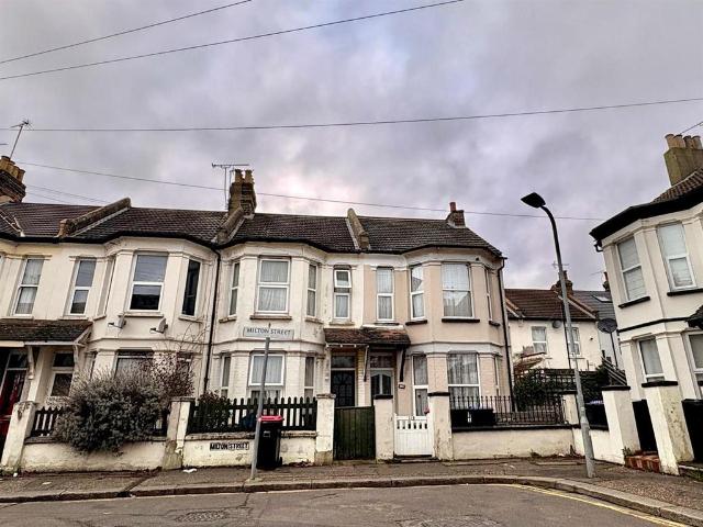 Milton Street, Southend On Sea House share to rent £700 pcm £162 pw