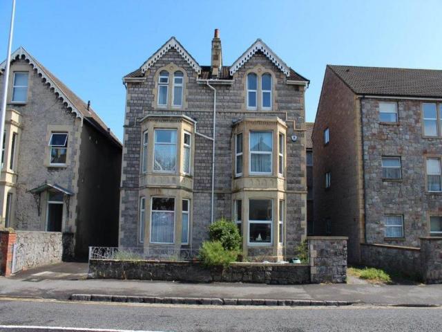 Milton Road, Weston super Mare, North. 1 bed flat to rent £700 pcm £162 pw