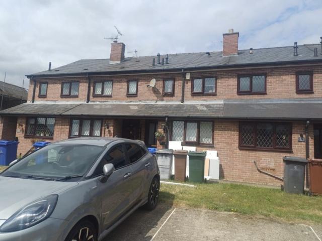 Milton Road, Hoyland, Terraced
