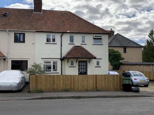 Milton Road, Off Cowley Road, HMO. 5 bed semi detached house to rent £3,375 pcm £779 pw