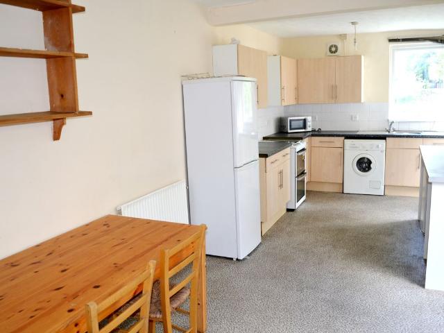 Milton Road, Southampton SO15, 4 bed terraced house to rent, £1,800 pcm | PrimeLocation