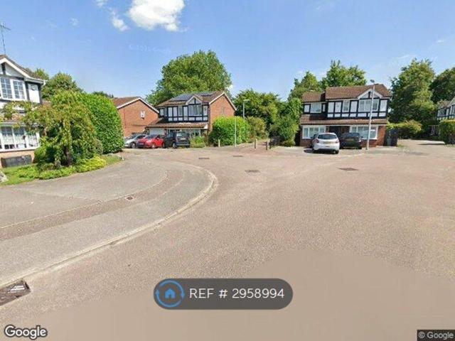 Milton Way, Dunstable LU5, 4 bed detached house to rent, £2,200 pcm | PrimeLocation