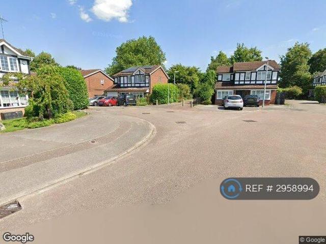 Milton Way, Dunstable, LU5 4 bed detached house to rent £2,300 pcm £531 pw