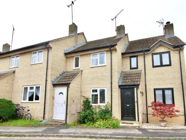 Milton under Wychwood, Chipping. 2 bed terraced house to rent £1,200 pcm £277 pw