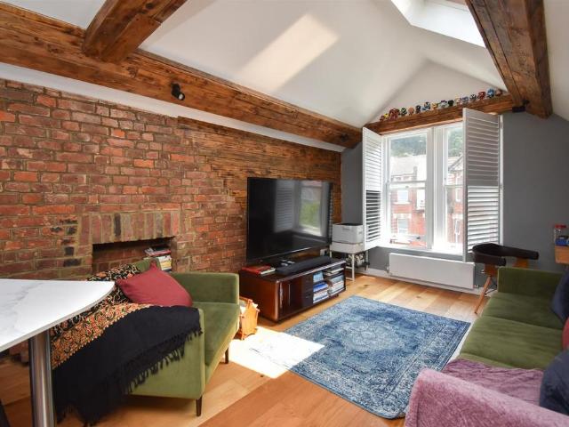 Milward Road, Hastings TN34 2 bed flat to rent £1,150 pcm £265 pw