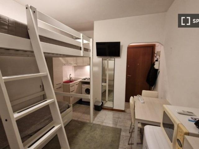 milan, Lombardy 20135