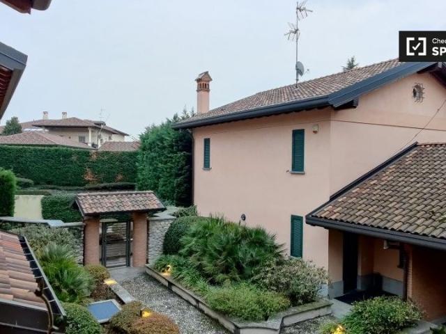 milan, Lombardy 20841