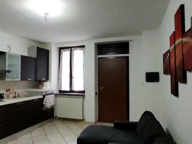 milan, Lombardy 21040