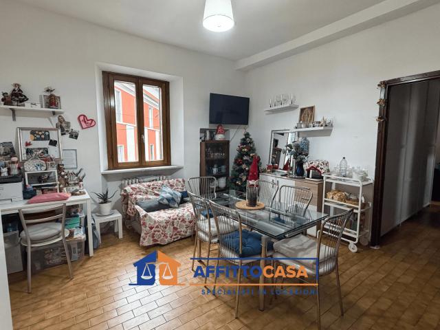 Milano: Appartamento in affitto