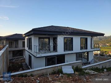 milas beçinde satılık villa
