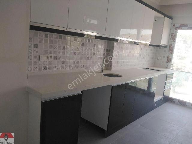 Milas Burgaz Mah De Site İçinde 3+1 Merkezi Sistem Satılık Daire