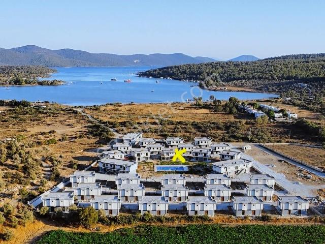 Milas Kazıklı Koyunda Sıfır 3+1 İkiz Villa Satılık