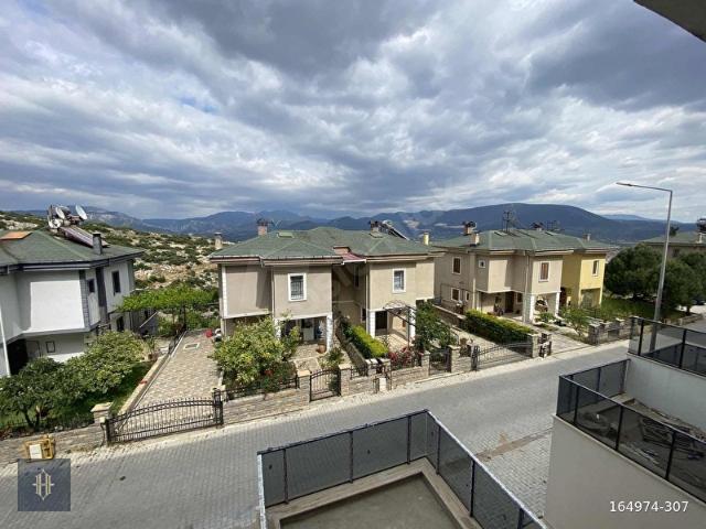 Milas'ta Tripleks 4+1 Doğa Manzaralı Villa Harmaya Real Estate