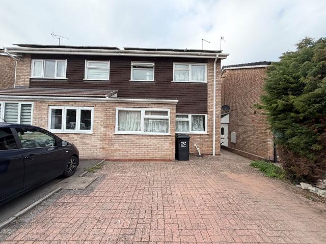Milcote Close, Redditch B98, 4 bed property to rent, £1,350 pcm | PrimeLocation